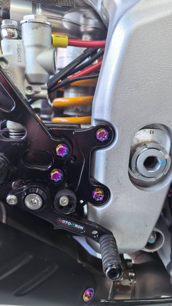 二手阿普利亚RSV4