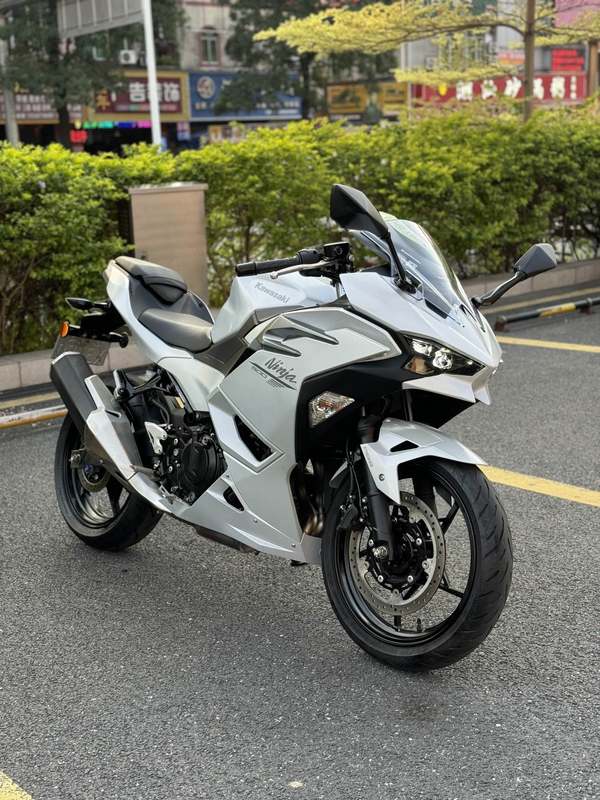 二手川崎Ninja 500