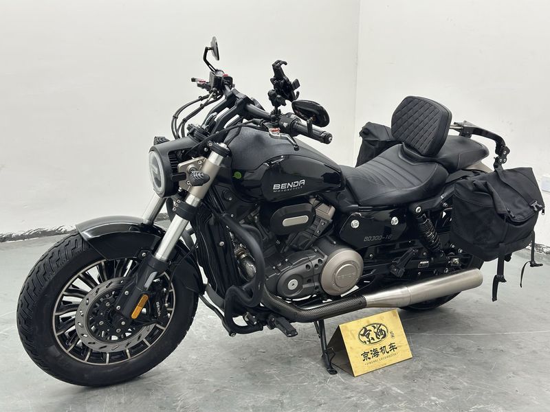 二手奔达Rock300 灰石