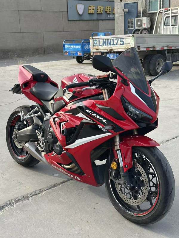 二手本田CBR650R