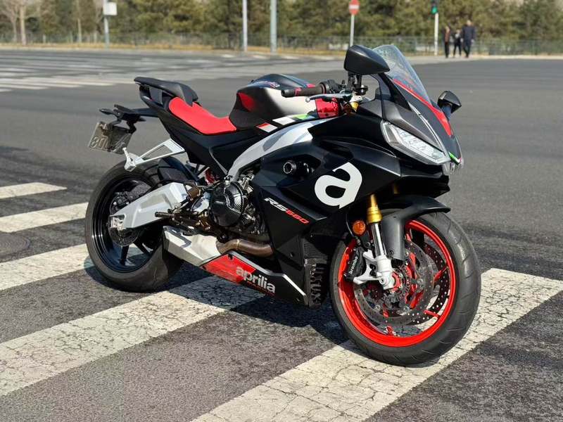 二手阿普利亚RS 660 