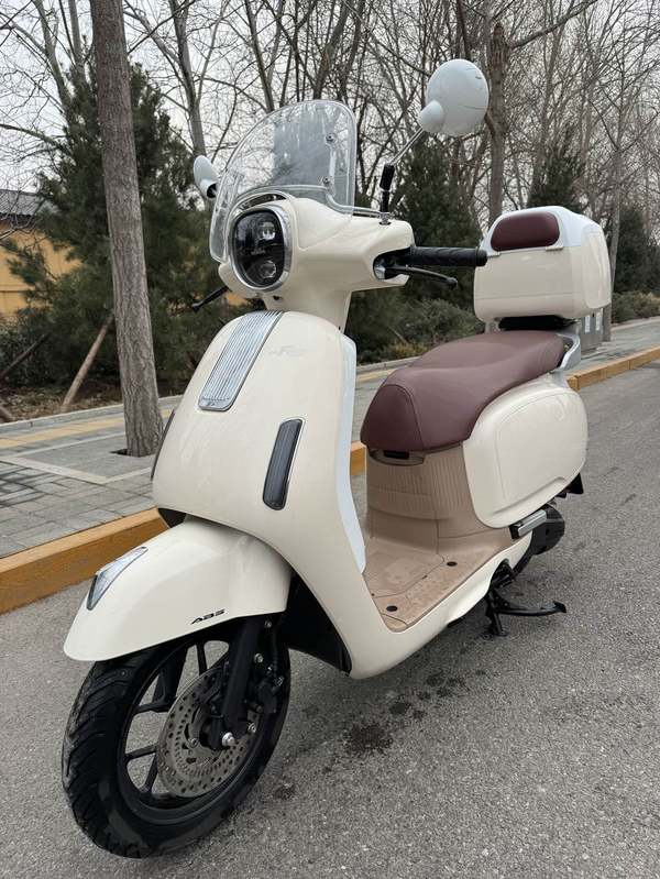 二手五羊本田NWF125