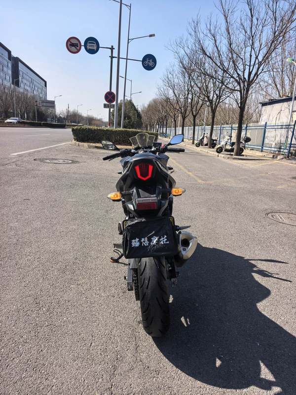 二手豪爵铃木GSX250R