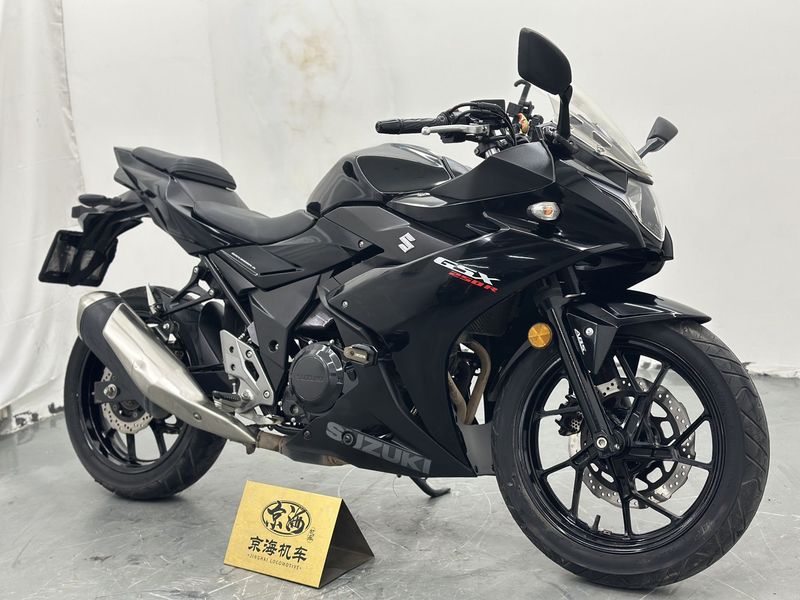 二手豪爵铃木GSX250R