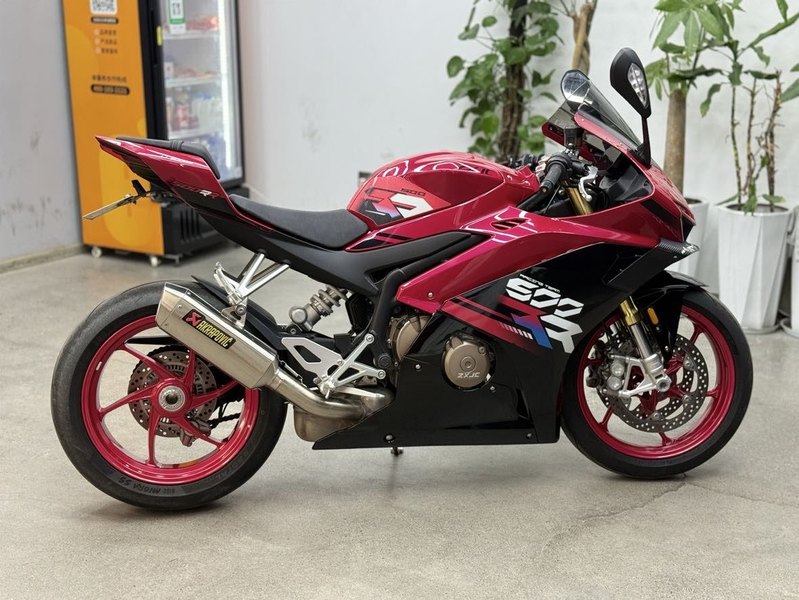 二手张雪机车500RR