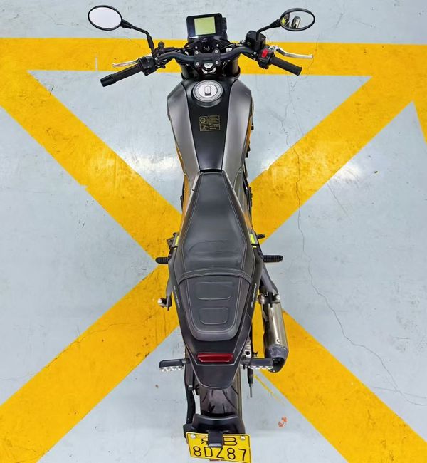 二手贝纳利幼狮 Leoncino 250