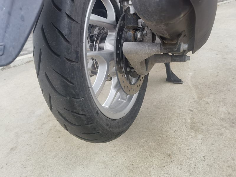 二手比亚乔Medley 150