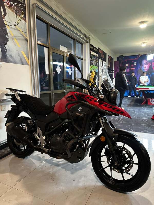 二手豪爵铃木DL250