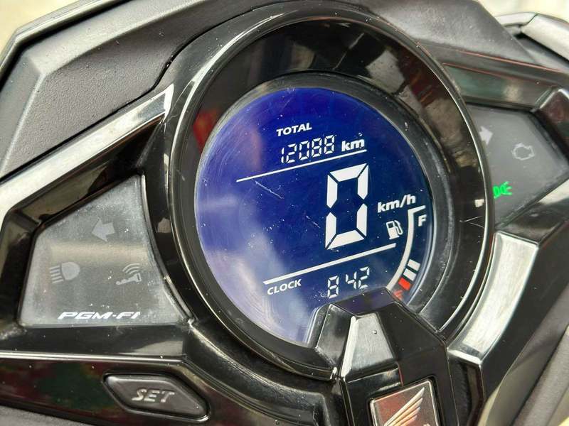 二手新大洲本田裂行 RX125Fi