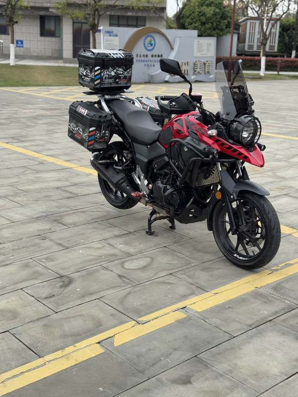 二手豪爵铃木DL250