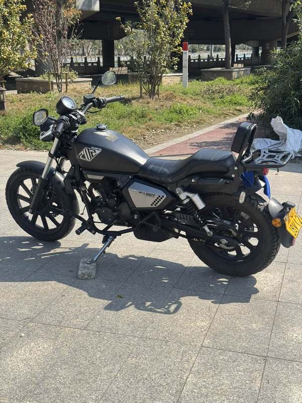 二手钱江凯威荣光 202