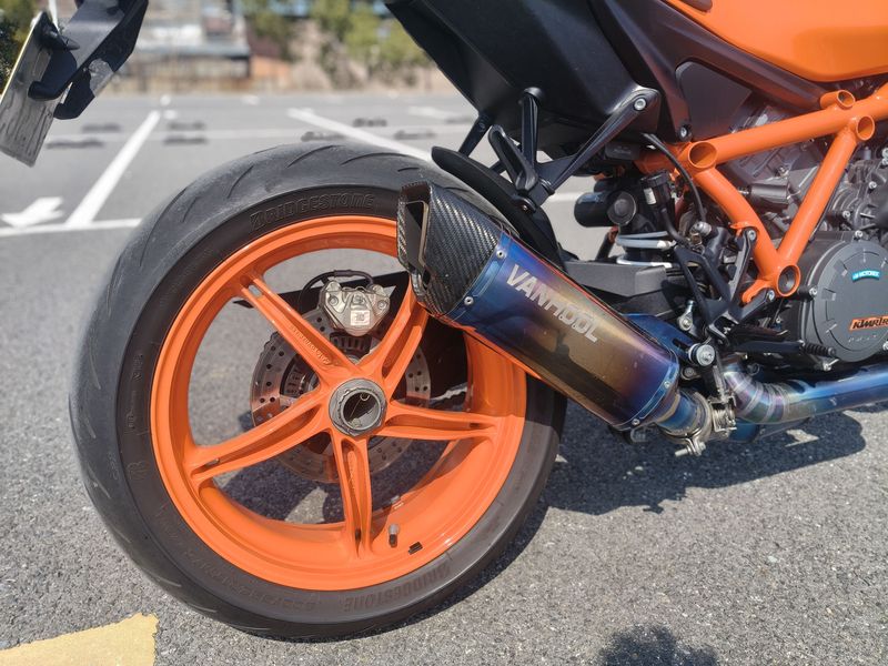 二手KTMR2R1290 Super Duke