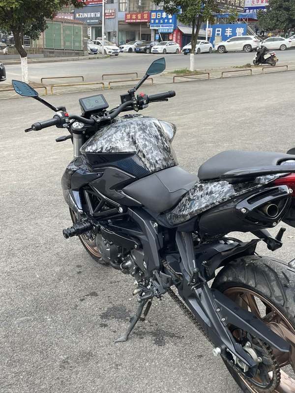 二手贝纳利TNT600i