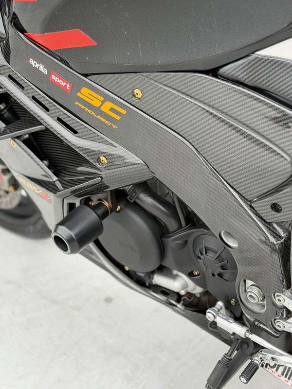 二手阿普利亚RSV4