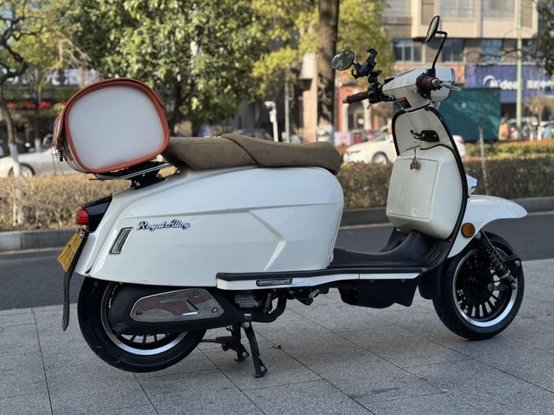 二手ROYAL ALLOYGP200S