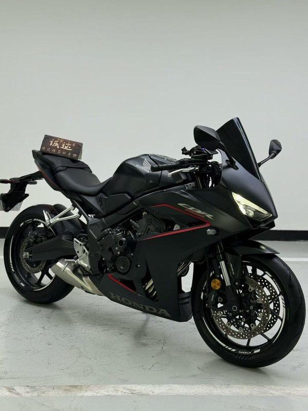 二手本田CBR650R