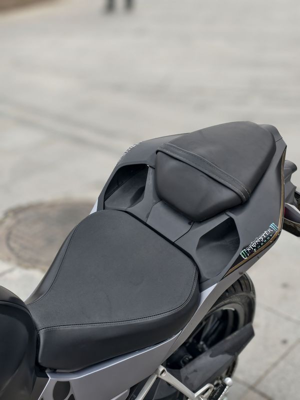 二手贝纳利龙卷风 Tornado 252R