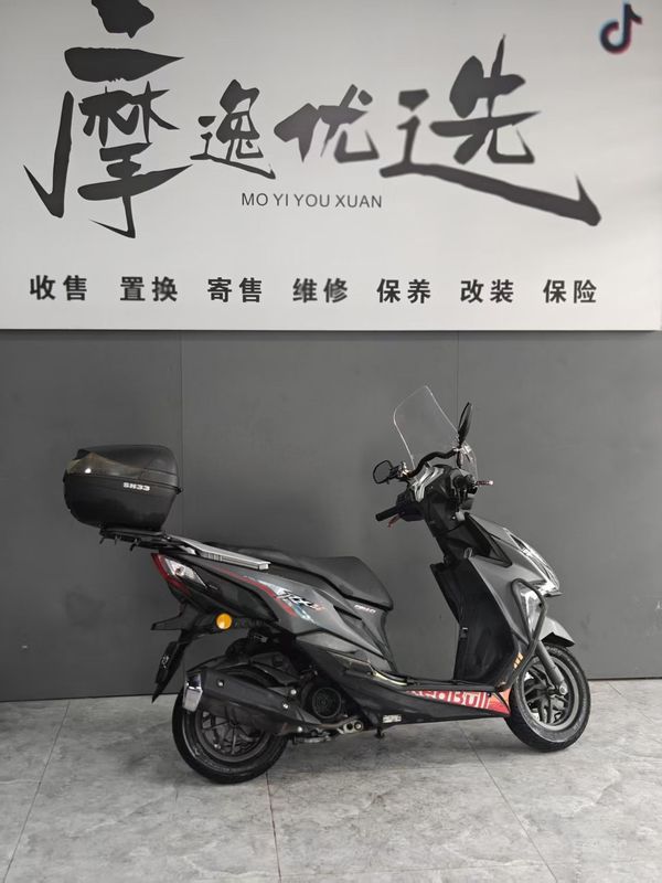 二手新大洲本田裂行 RX125Fi