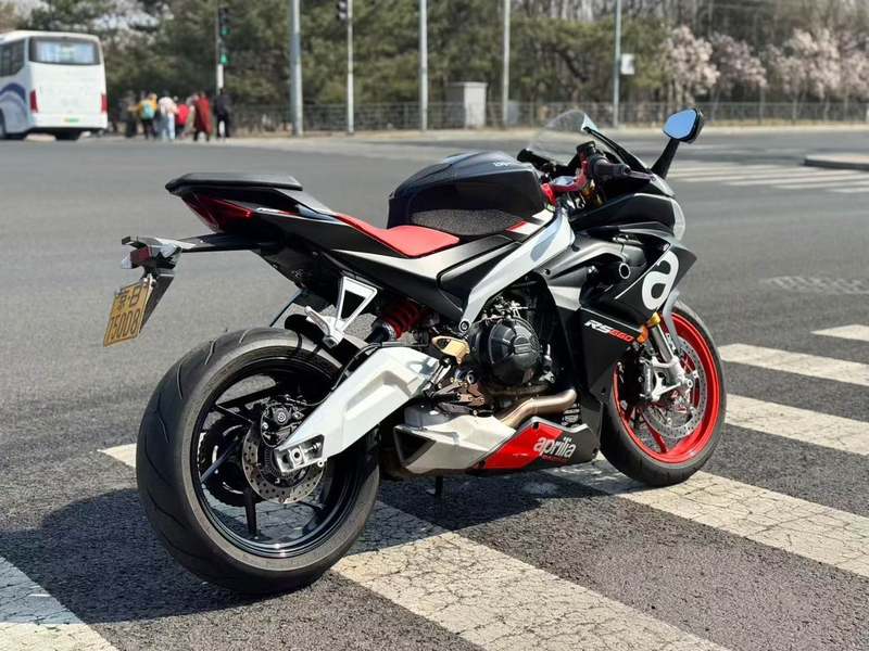 二手阿普利亚RS 660 