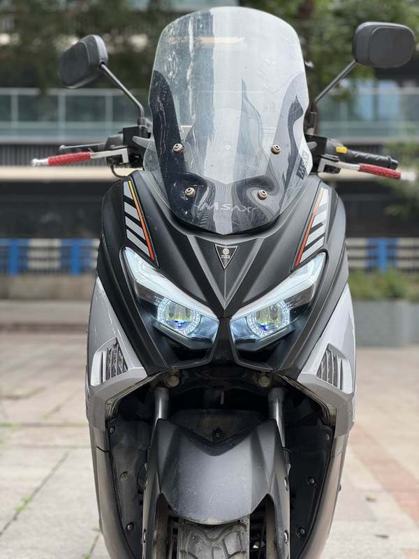 二手望雅猛士一代150