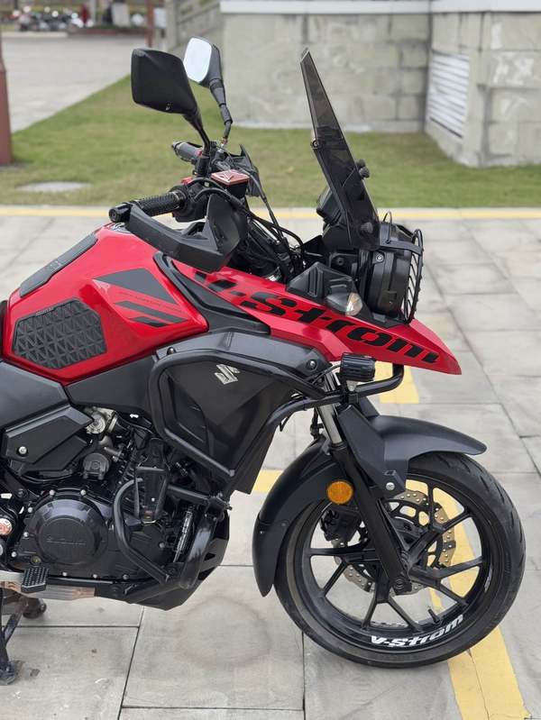 二手豪爵铃木DL250