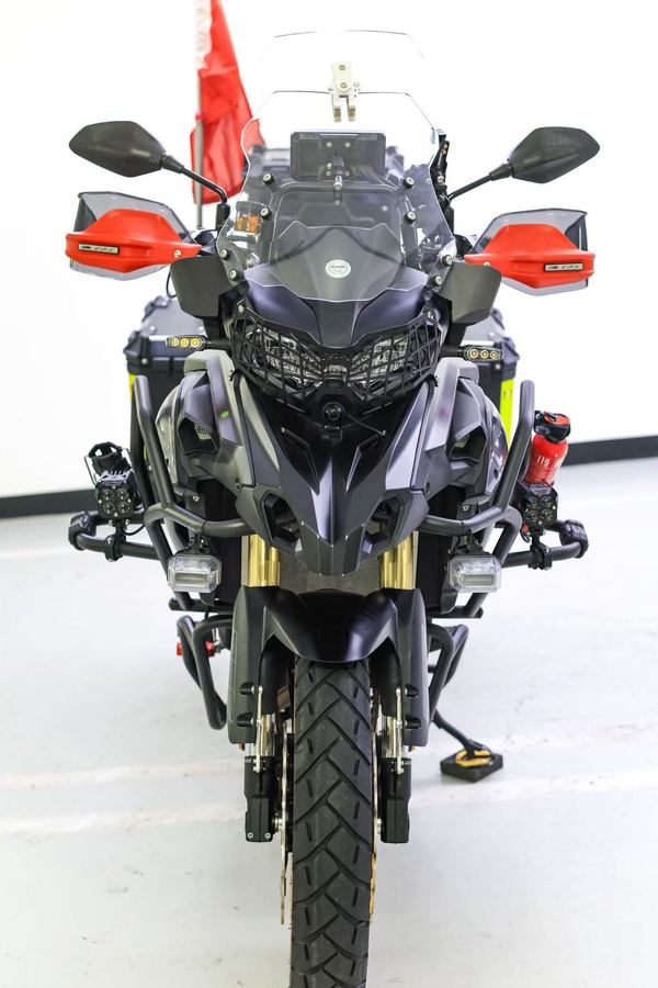 二手贝纳利TRK552