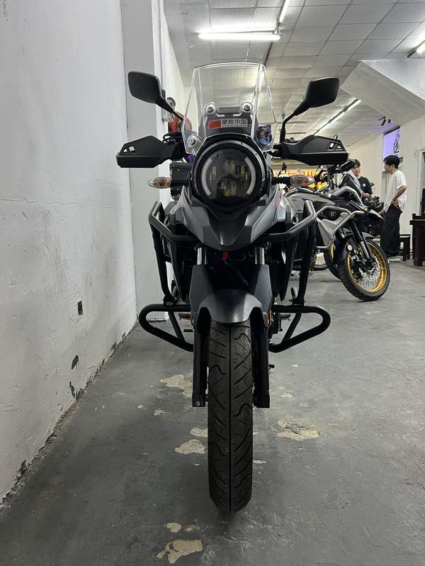 二手豪爵铃木DL250