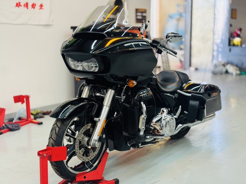 二手哈雷戴维森公路滑翔 Road Glide