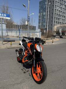 二手KTMR2R390 Duke