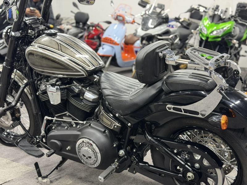 二手哈雷戴维森街霸 Street Bob