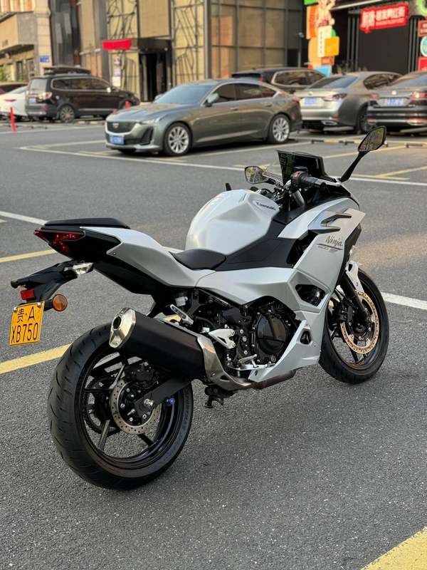 二手川崎Ninja 500