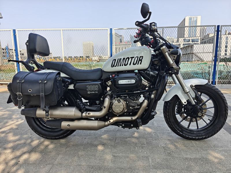 二手QJMOTOR闪300