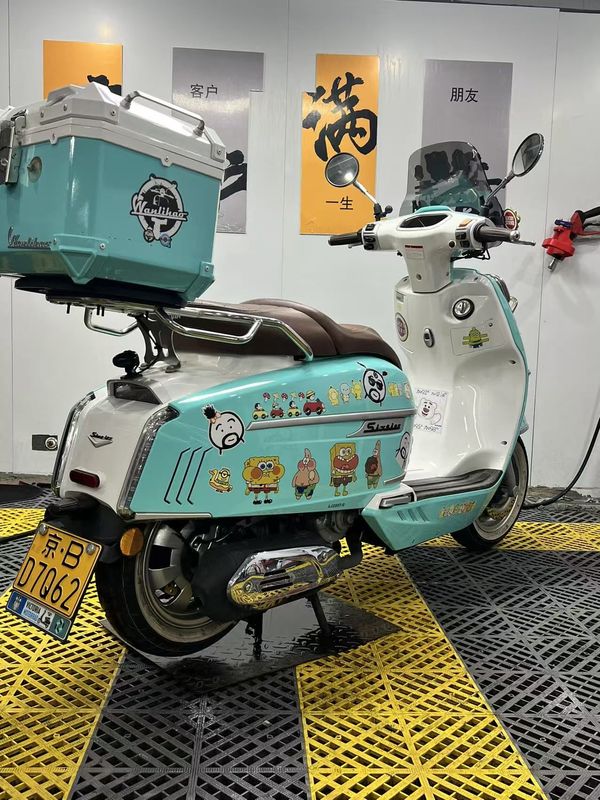 二手维多利亚Sixties 250Si