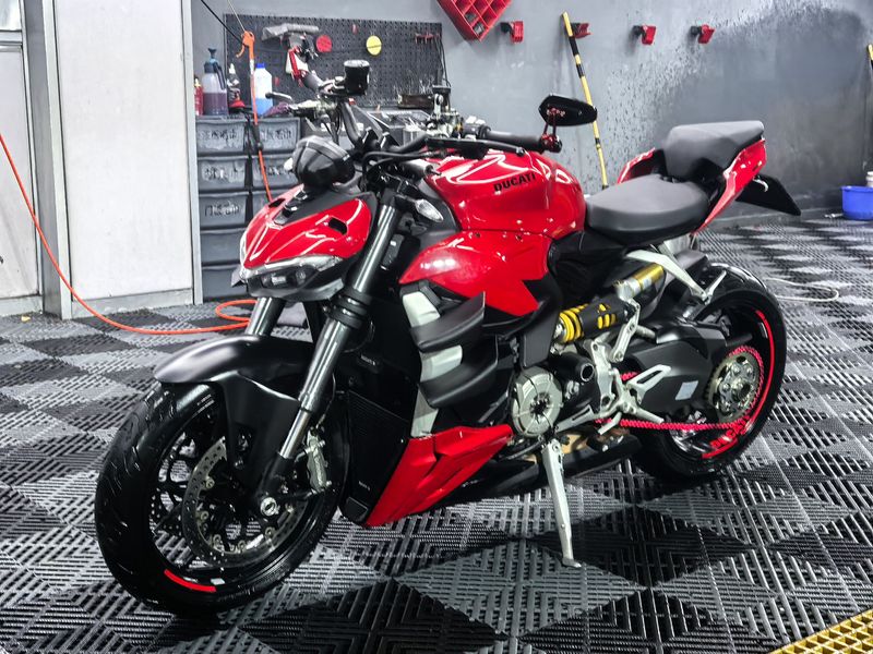 二手杜卡迪Street Fighter V2