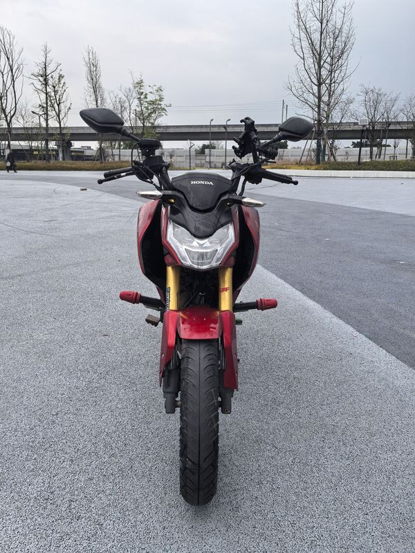 二手五羊本田CB190R 暴锋眼