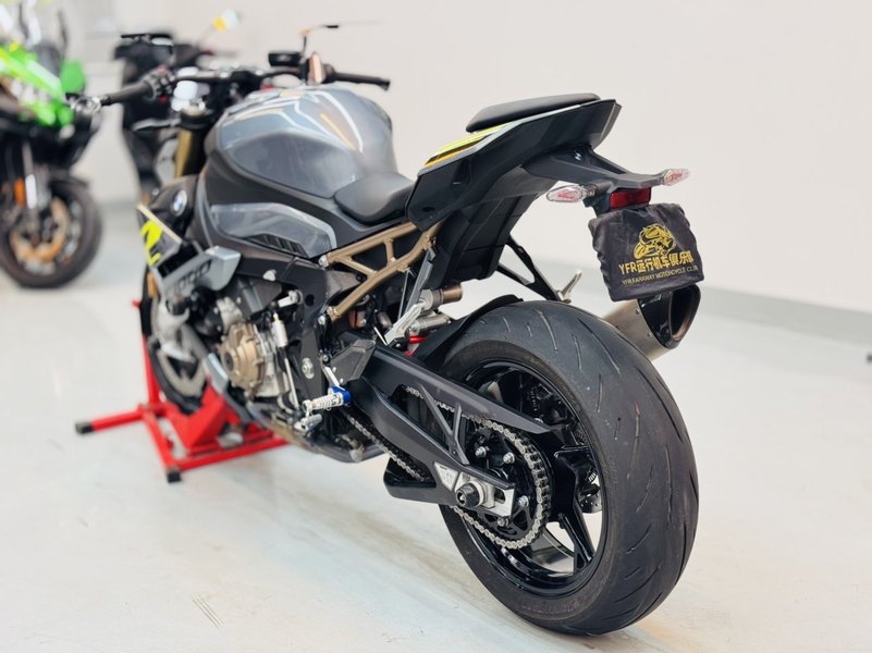 二手宝马S 1000 R