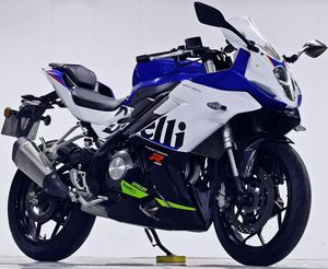 二手贝纳利龙卷风 Tornado 252R