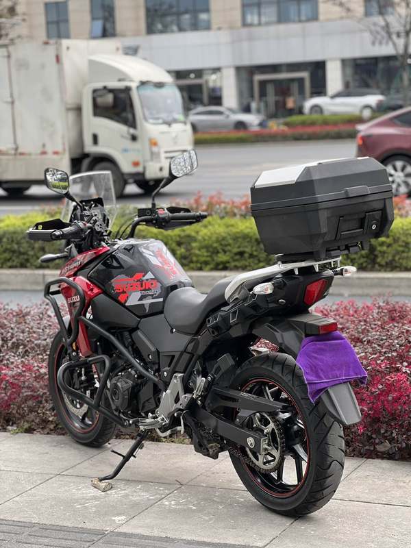 二手豪爵铃木DL250