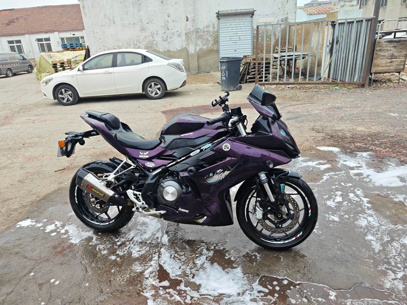 二手贝纳利龙卷风 Tornado 252R