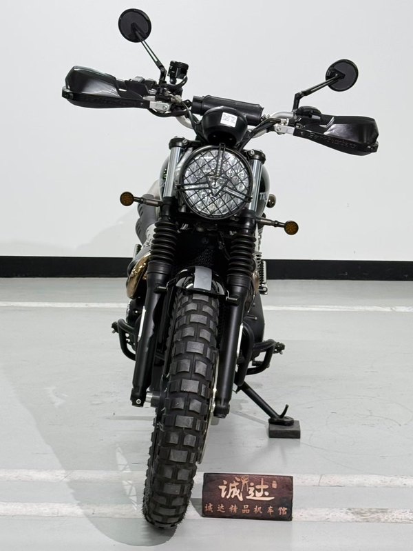 二手凯旋Scrambler 900