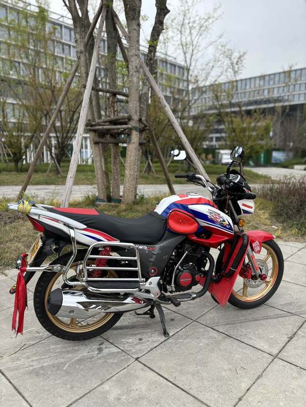 二手新大洲本田战豹150