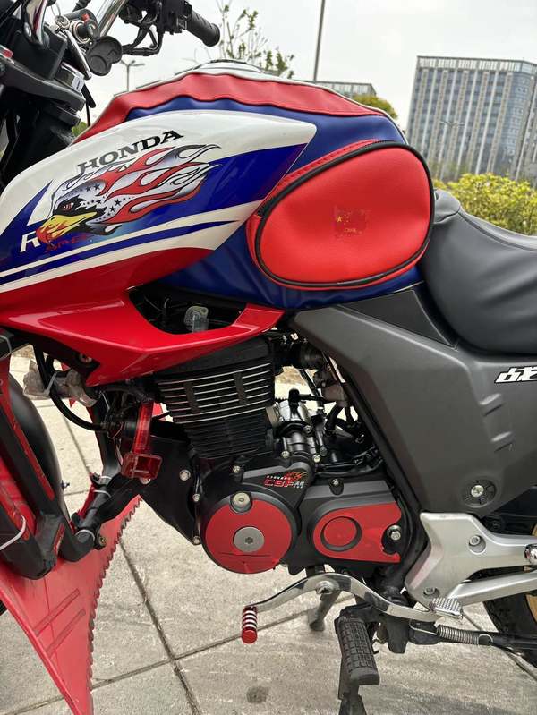 二手新大洲本田战豹150