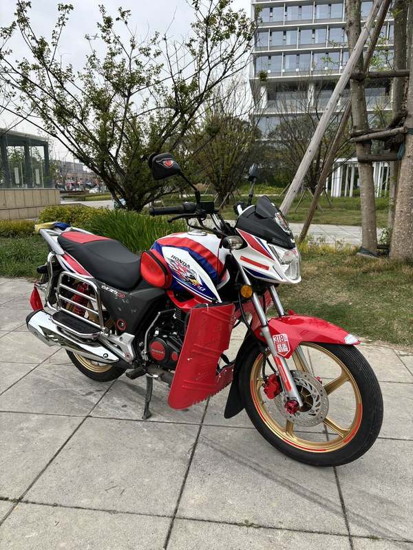 二手新大洲本田战豹150