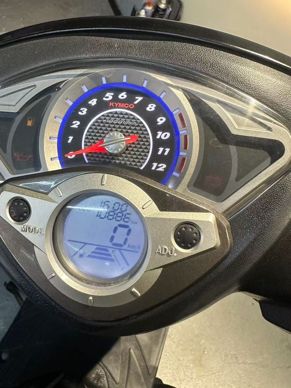 二手光阳弯道情人150 KCC