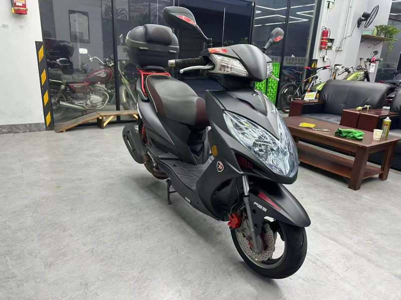 二手光阳弯道情人150 KCC