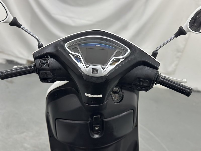 二手五羊本田SCR110 佳御