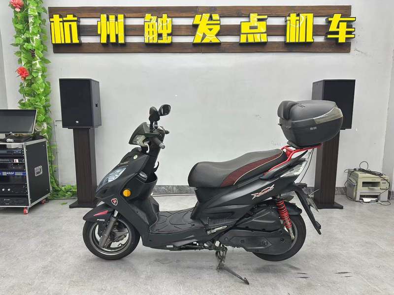 二手光阳弯道情人150 KCC