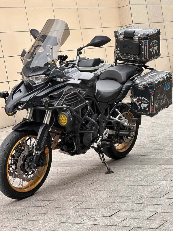 二手贝纳利TRK552