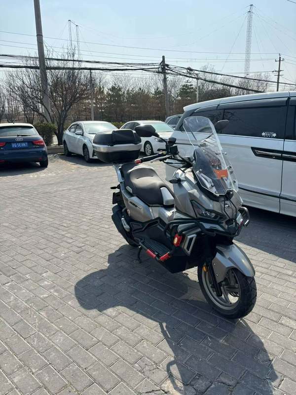 二手三阳哈士奇 Husky ADV150