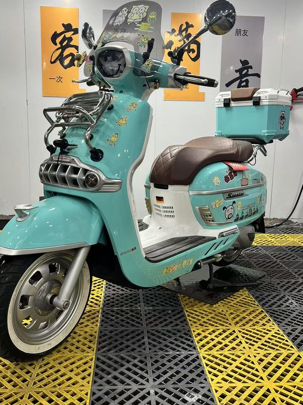 二手维多利亚Sixties 250Si